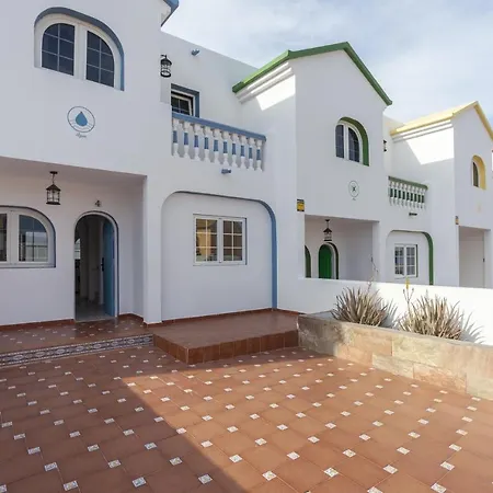 Galera Boutique Art Villas, By Amazzzing Travel Corralejo