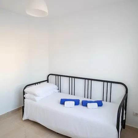 Galera Boutique Art Villas, By Amazzzing Travel Villa *