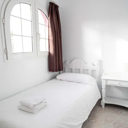 Galera Boutique Art Villas, By Amazzzing Travel