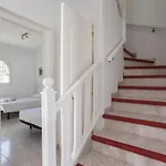 Villa Galera Boutique Art With Private Pools, Free Wifi & Bbq, By Amazzzing Travel *