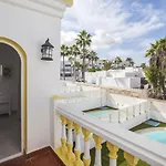 Galera Boutique Art With Private Pools, Free Wifi & Bbq, By Amazzzing Travel