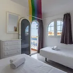 Galera Boutique Art With Private Pools, Free Wifi & Bbq, By Amazzzing Travel Villa