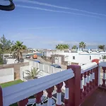 Galera Boutique Art With Private Pools, Free Wifi & Bbq, By Amazzzing Travel *