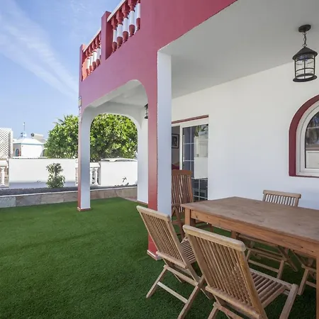 Galera Boutique Art With Private Pools, Free Wifi & Bbq, By Amazzzing Travel קורלחו