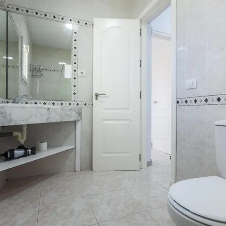 Galera Boutique Art With Private Pools, Free Wifi & Bbq, By Amazzzing Travel וילה *