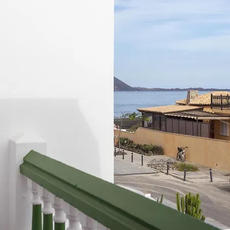 Galera Boutique Art With Private Pools, Free Wifi & Bbq, By Amazzzing Travel Corralejo