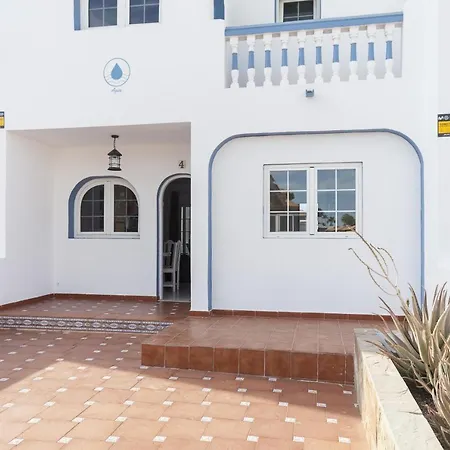 Galera Boutique Art With Private Pools, Free Wifi & Bbq, By Amazzzing Travel Villa