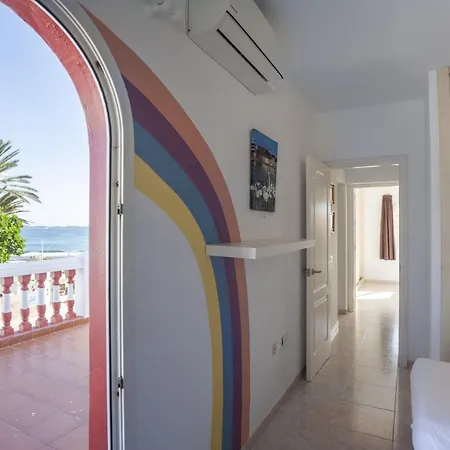 Galera Boutique Art With Private Pools, Free Wifi & Bbq, By Amazzzing Travel וילה *