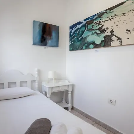 Villa Galera Boutique Art With Private Pools, Free Wifi & Bbq, By Amazzzing Travel