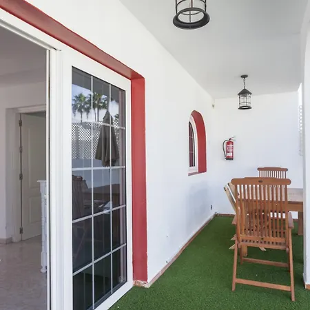 Galera Boutique Art With Private Pools, Free Wifi & Bbq, By Amazzzing Travel Villa
