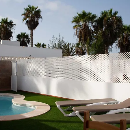 Galera Boutique Art With Private Pools, Free Wifi & Bbq, By Amazzzing Travel *