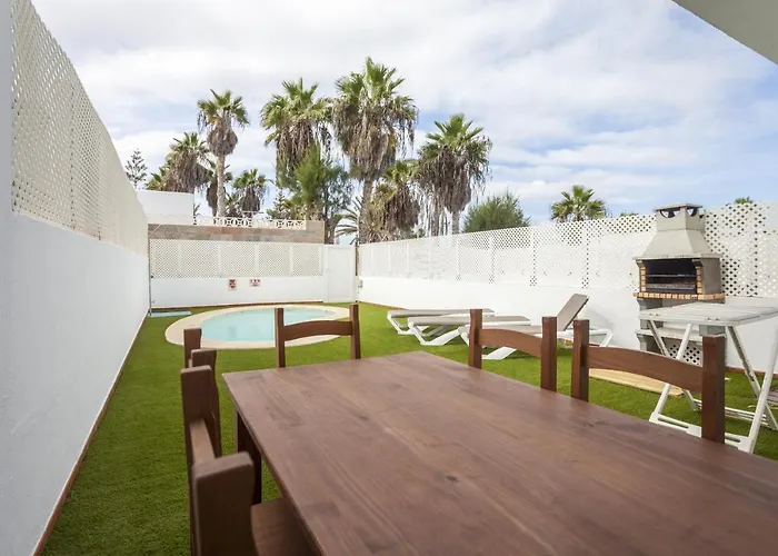 Galera Boutique Art With Private Pools, Free Wifi & Bbq, By Amazzzing Travel Corralejo